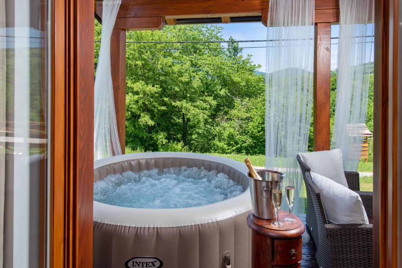 B&B Plitvice Lakes Villa Irene Seliste Dreznicko Luaran gambar