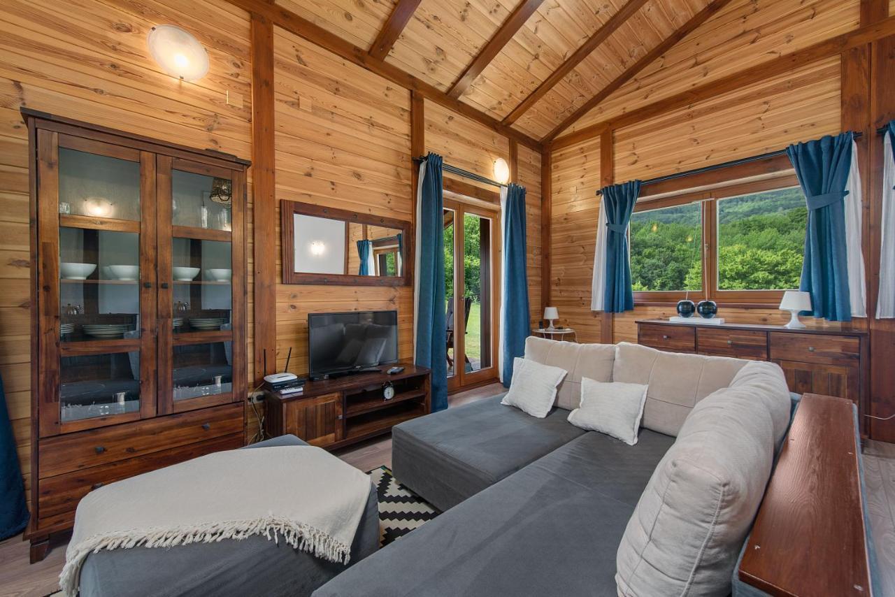 B&B Plitvice Lakes Villa Irene Seliste Dreznicko Luaran gambar