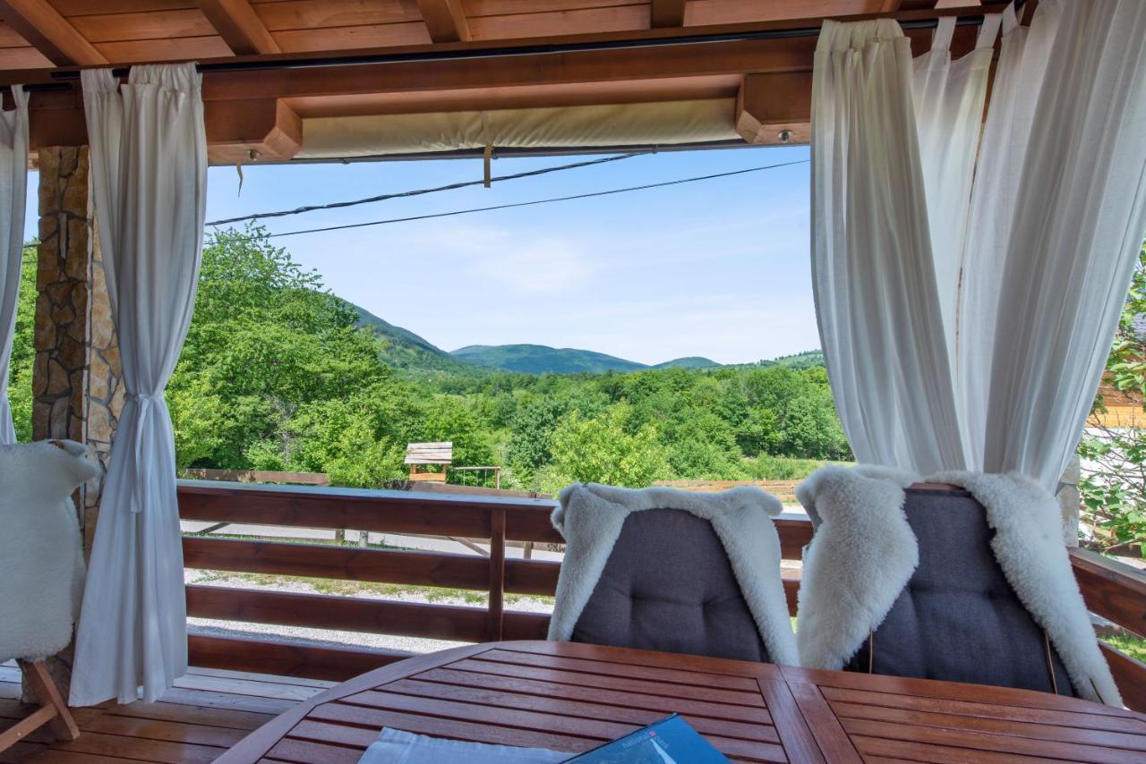 B&B Plitvice Lakes Villa Irene Seliste Dreznicko Luaran gambar